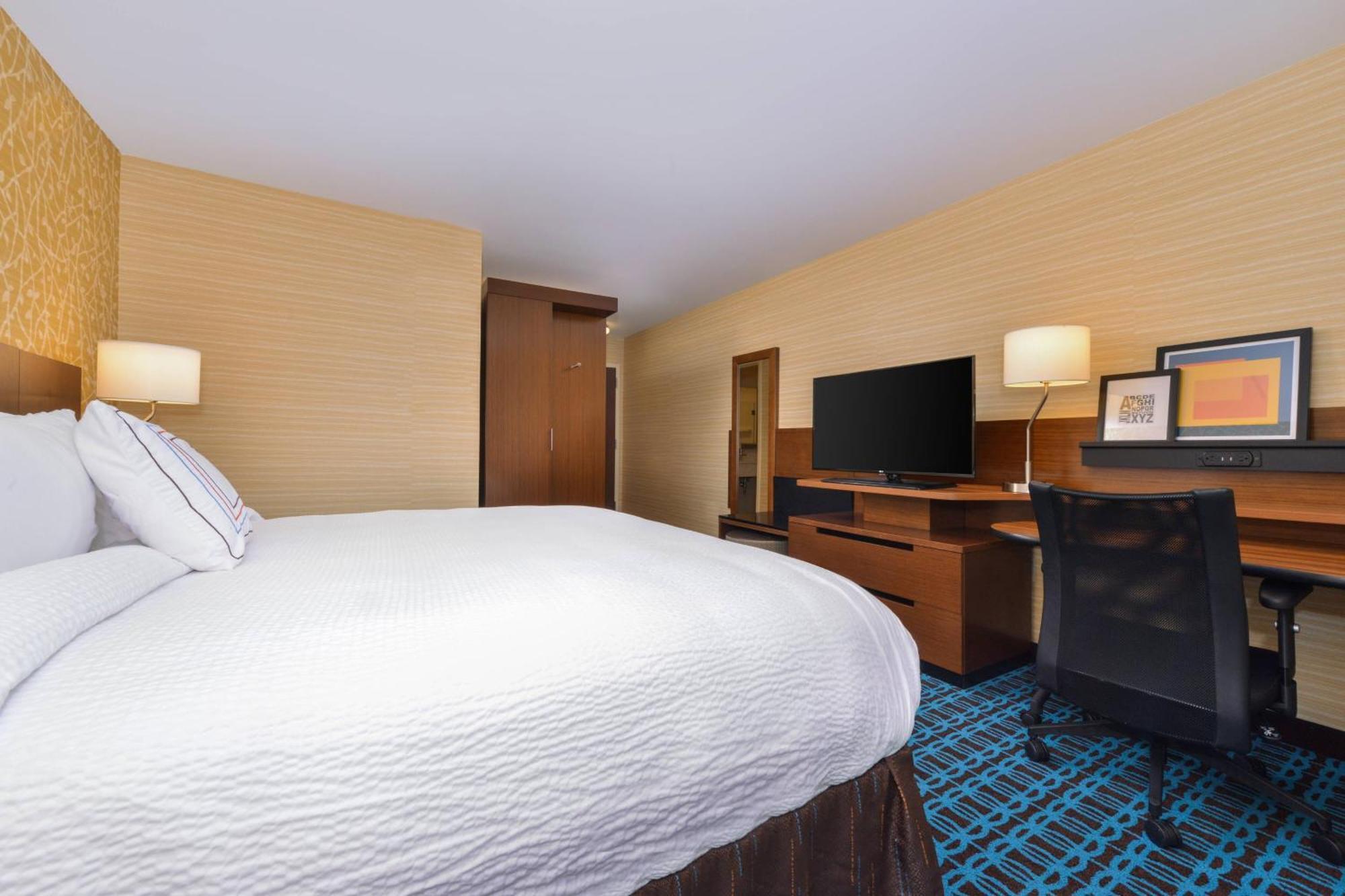 Fairfield Inn & Suites By Marriott Coralville Exterior foto